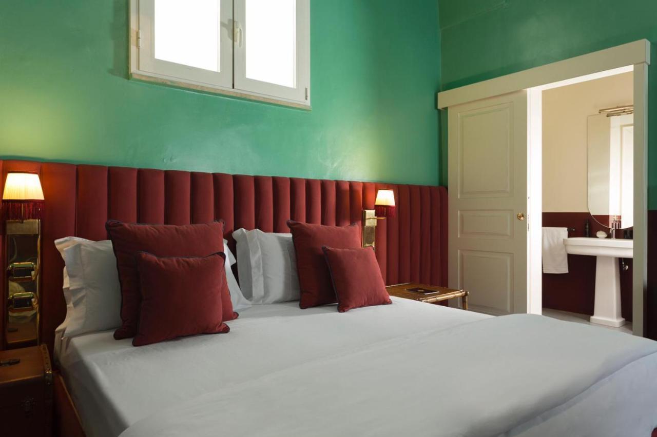Palazzo Colombo Bed & Breakfast Gallipoli Exterior photo